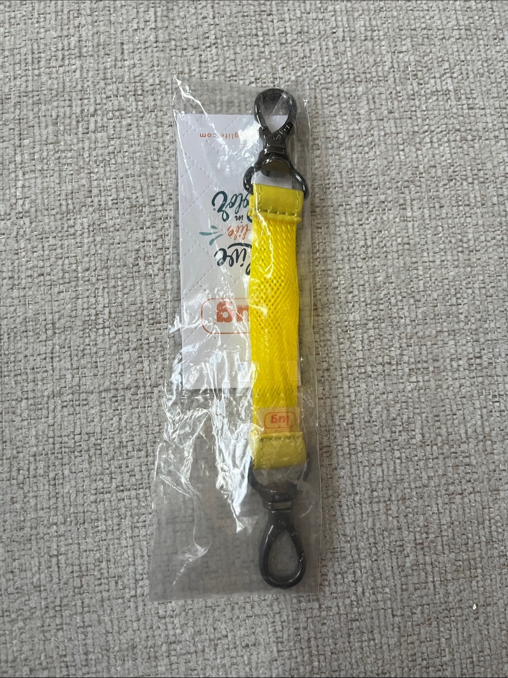 NWT Lug Sensory Toggle Key Clip